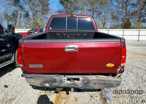 2004 Ford F250 Super Duty from USA, damaged, VIN 3FTNX21L84MA01812